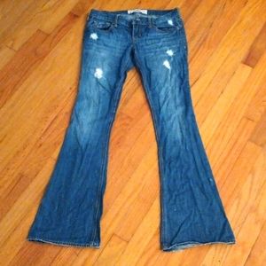 Hollister Flare cut Jeans